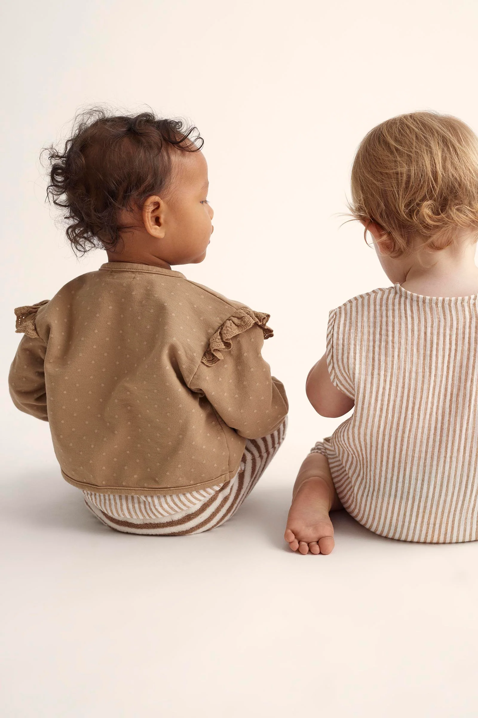 ORGANIC JACQUARD BABY CARDIGAN - OLIVIA