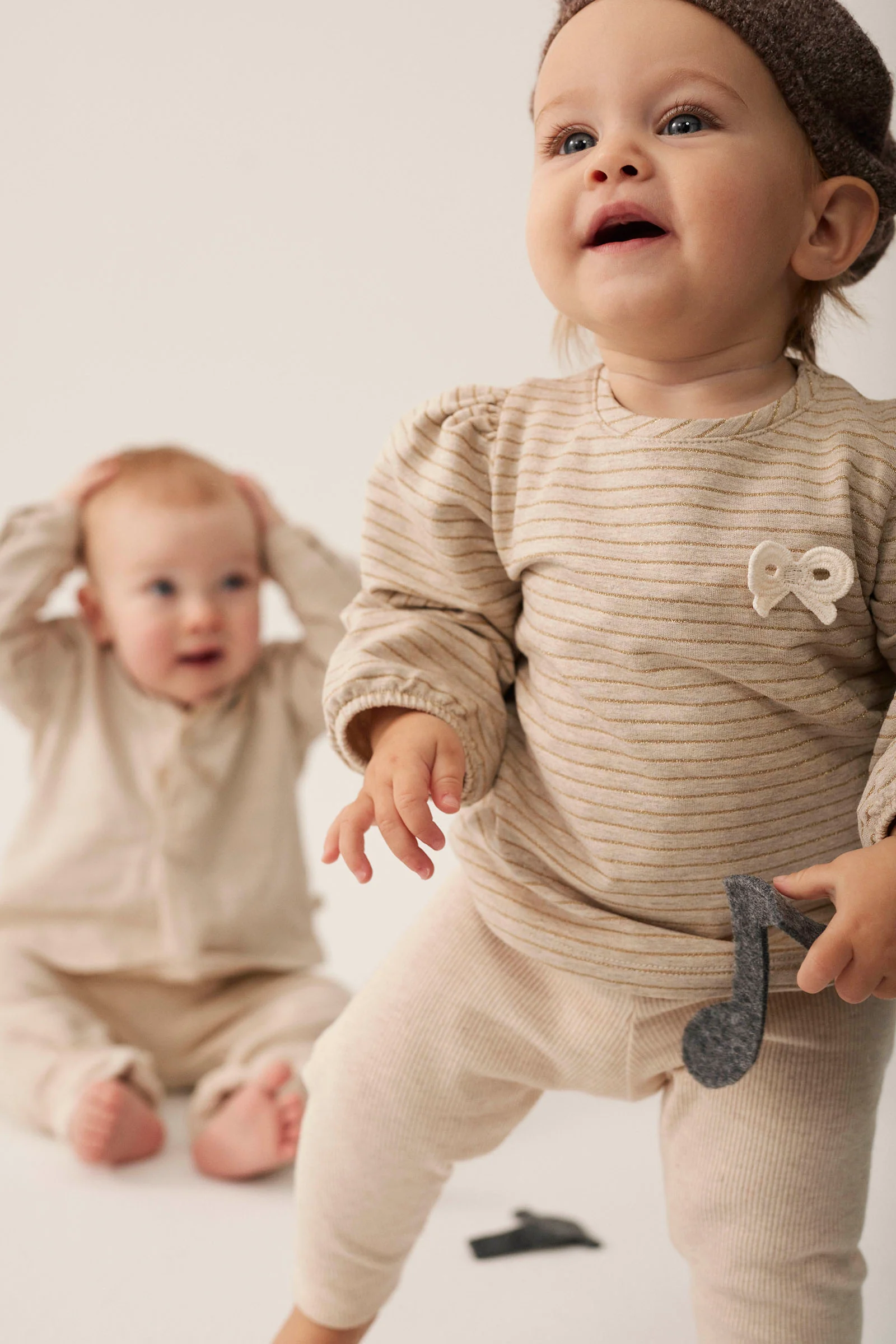 Striped Elastic Fleece Bows Baby T-shirt - Florencia - Image 3