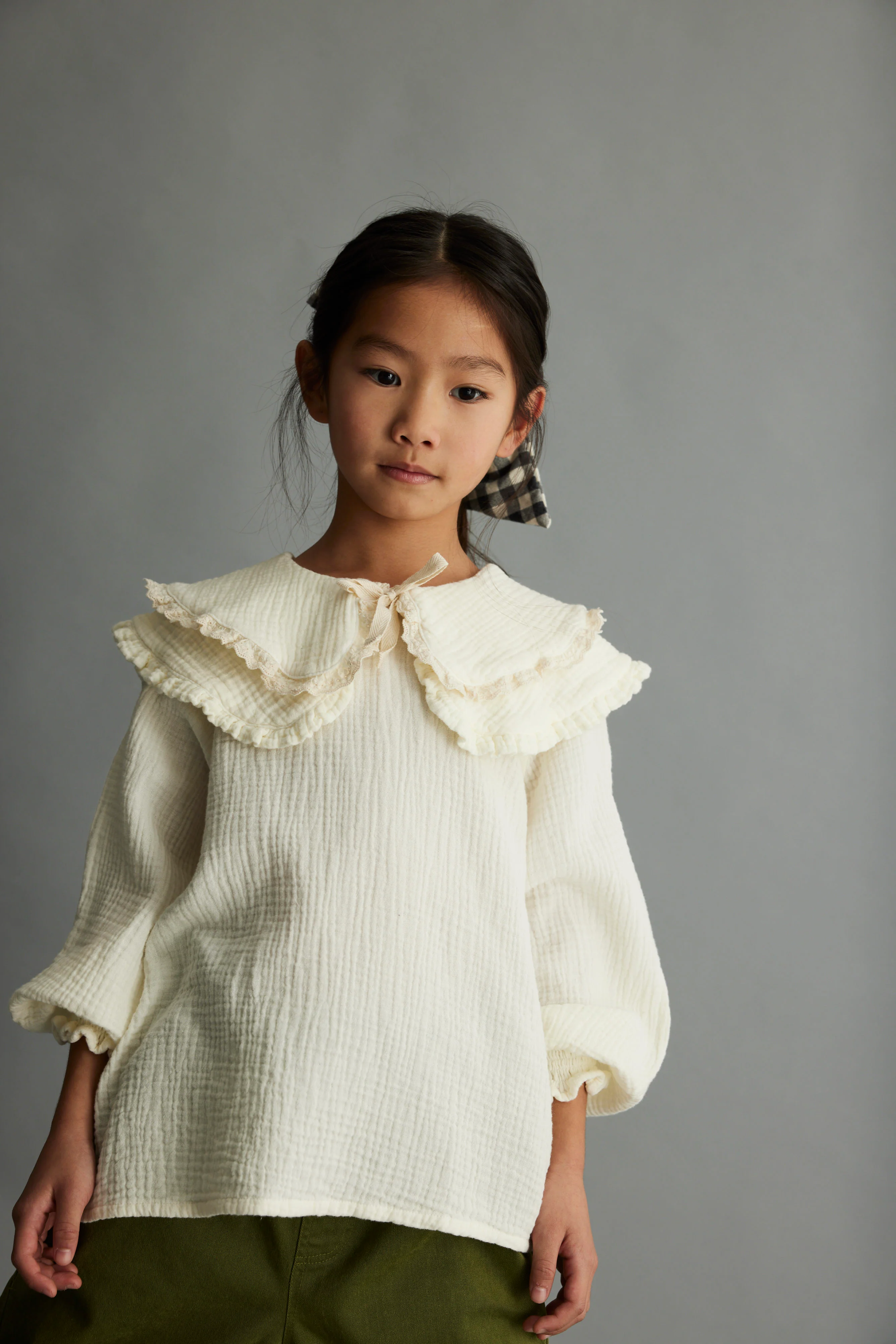 TEXTURED DOUBLE COLLAR BLOUSE - Image 3