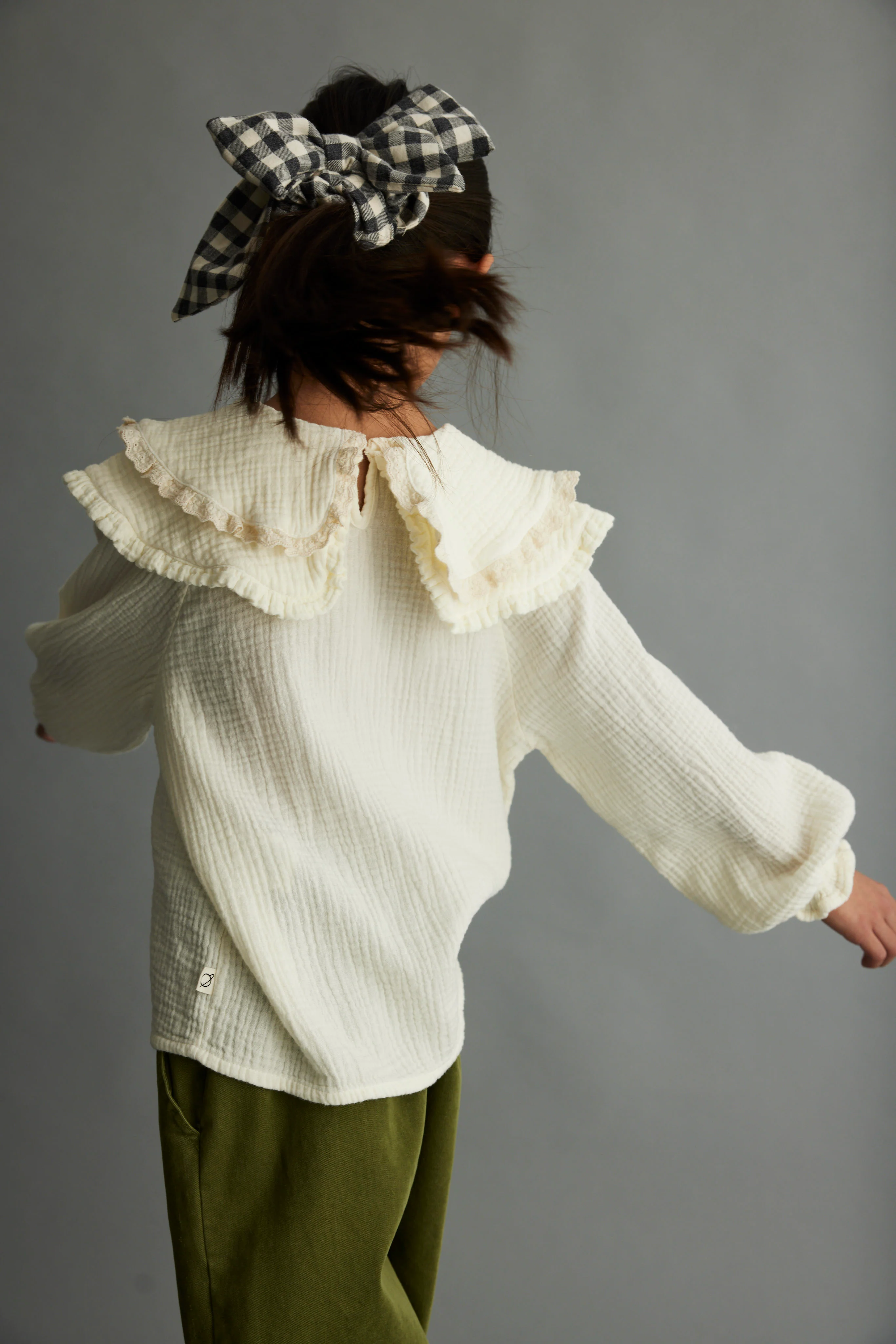 TEXTURED DOUBLE COLLAR BLOUSE - Image 5